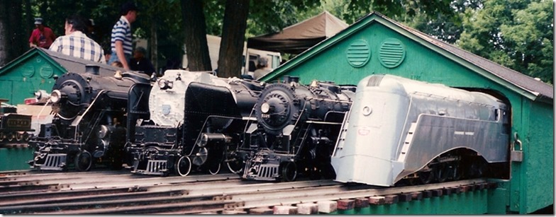 File:Waushakum NYC-2.jpg