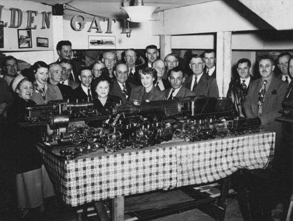 File:GGLS Planning Committee circa1948.jpg