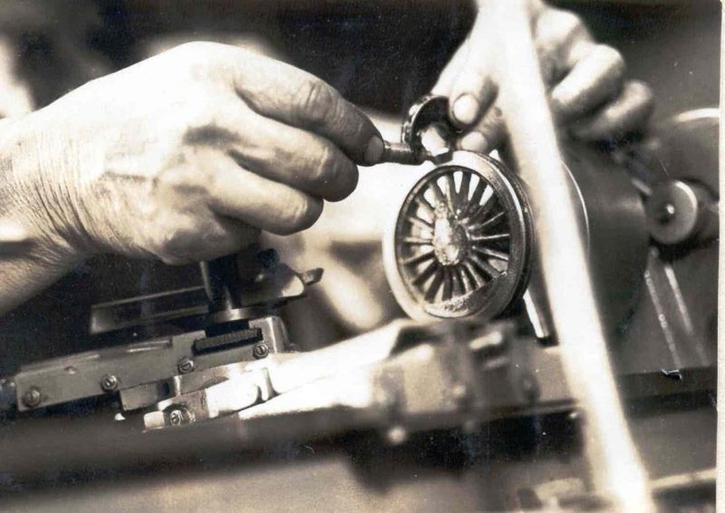 File:Victor Shattock Shop 4.jpg