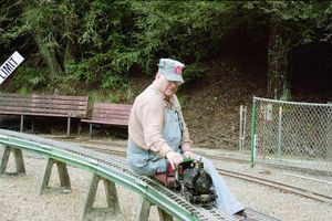 Gordon French at the Golden Gate Live Steamers track 2015.