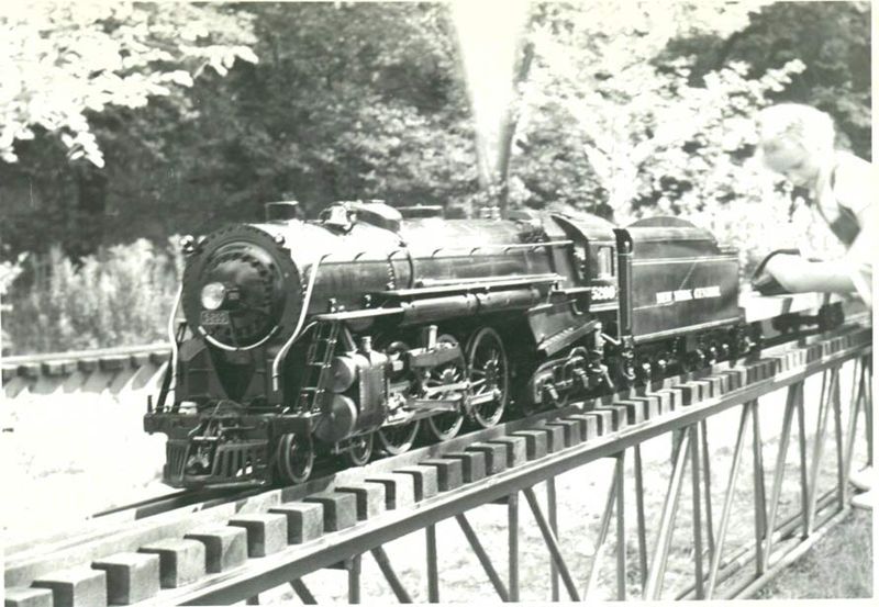 File:NormanMottshaw NYCJ1B Hudson TSMEAcres1950s.jpg
