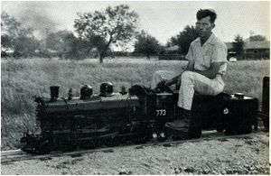 Paul Torn brought Allen Guiberson's 4-6-0 from Austin, Texas