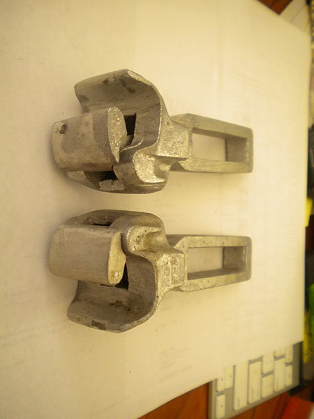 File:KarlsonModelProductsCouplers Postwarbob 20161026.JPG