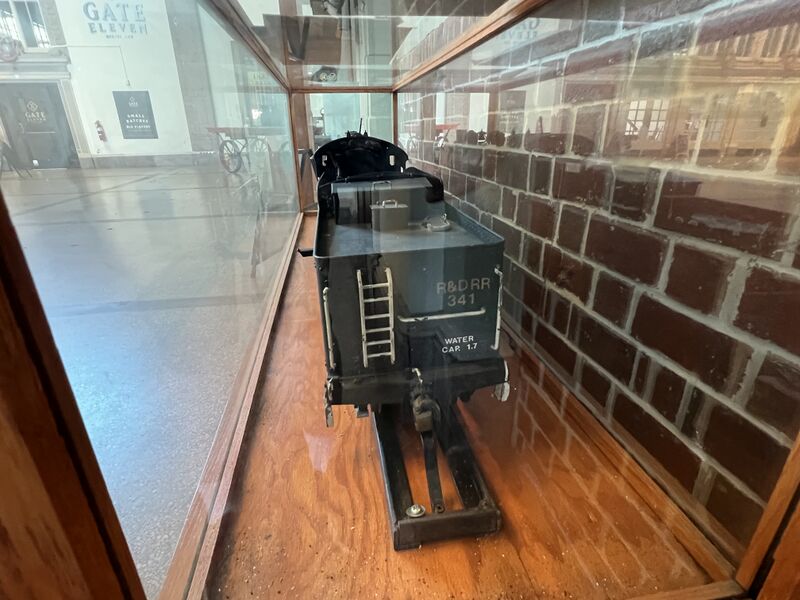 File:Squire IMG 3933.jpeg