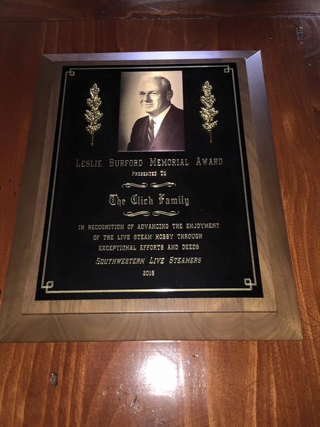 File:LeslieBurford SWLS Award ClickFamily 2016.jpg