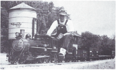 Richard Gancham Hannah is running the Browning Division's Ten-Wheeler #723. The gondola and two flat cars were built by David Hannah III; the cattle car by Don Isom.